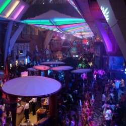 Oasis of the Seas by DMPicone