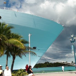 Oasis of the Seas by DMPicone